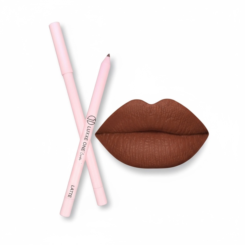 Luxxe One Lip Liner in Latte Brown